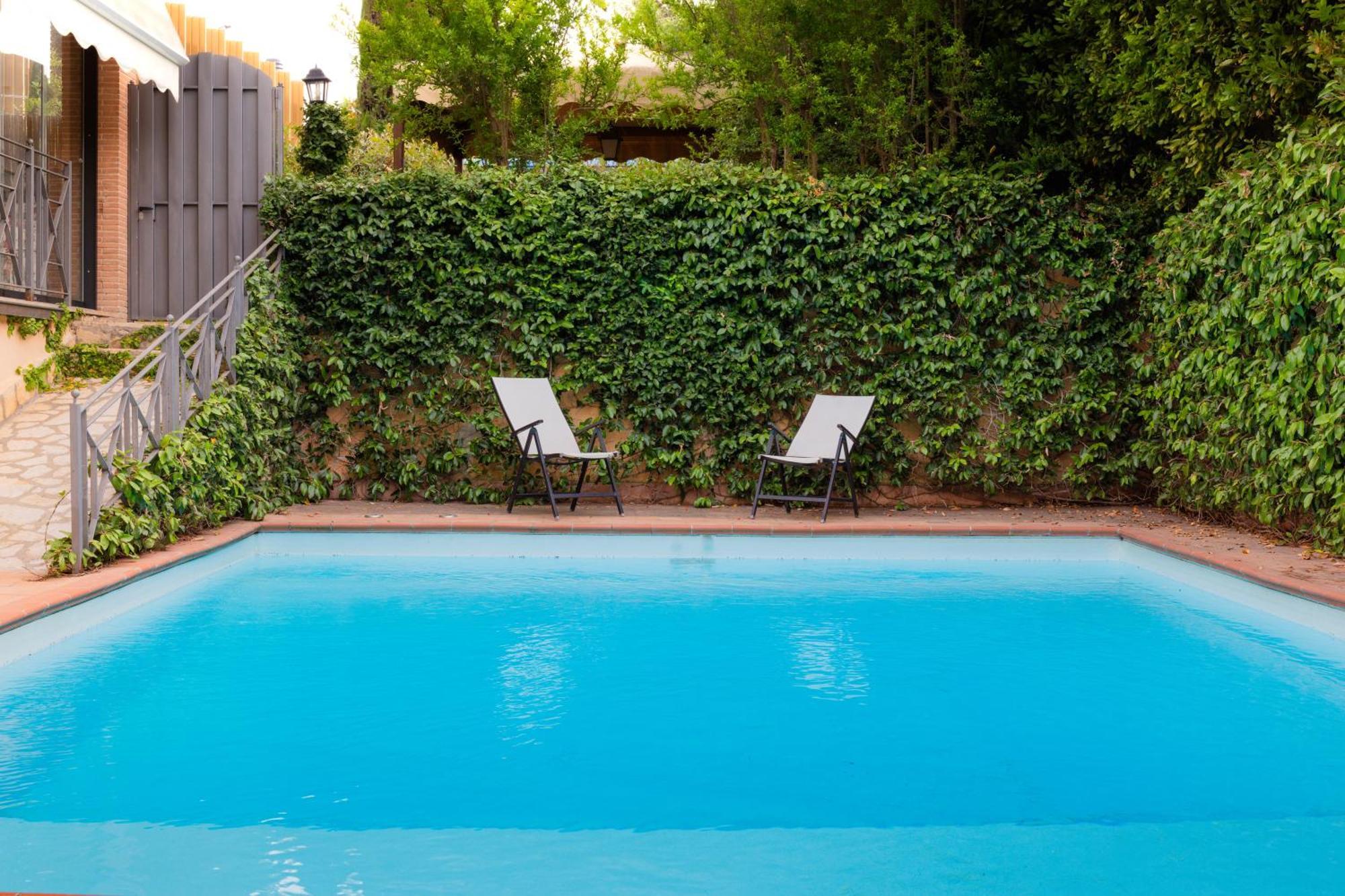 Villa Aureliana With Pool Near San Peter Rome Exterior photo